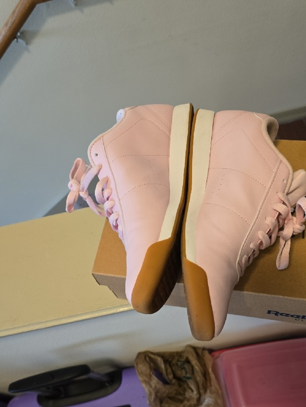 Reebok Pink Classic Low-Top Sneakers - Picture 5 of 16